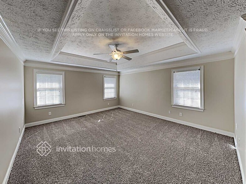 Building Photo - 255 Robbie Ln