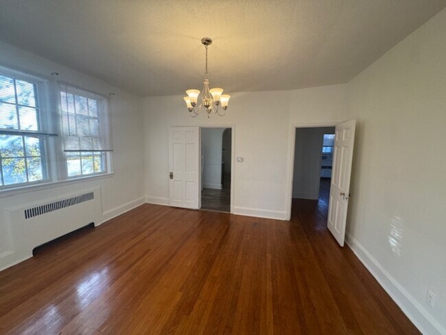 Building Photo - 3508 Grantley Rd