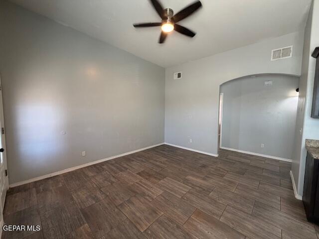 Building Photo - 14981 Vechot Dr