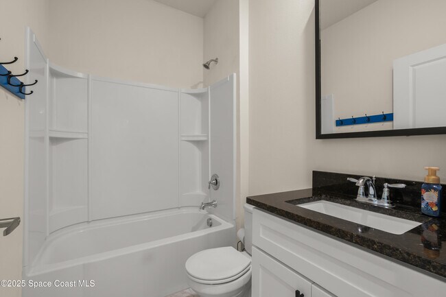 Building Photo - 1426 Seeley Cir NW