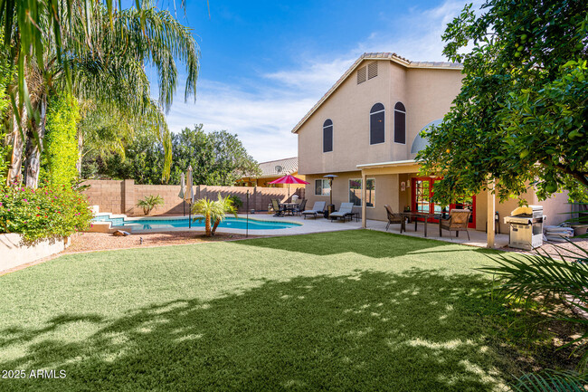 Primary Photo - 3302 E Rosemonte Dr