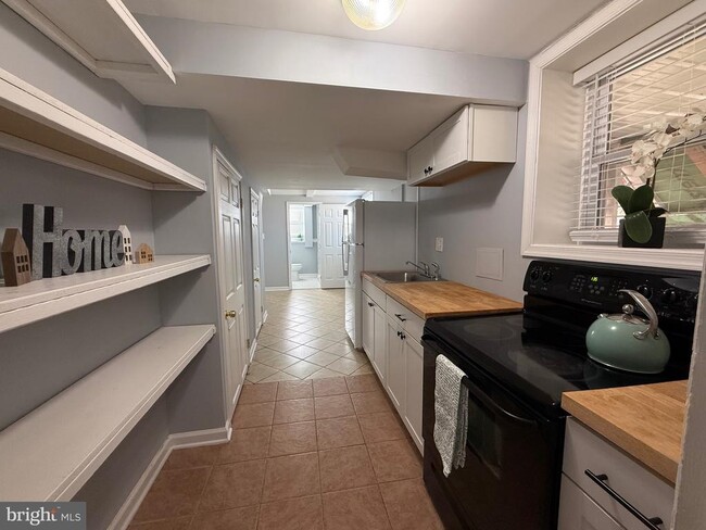 Building Photo - 19560 Smith Cir