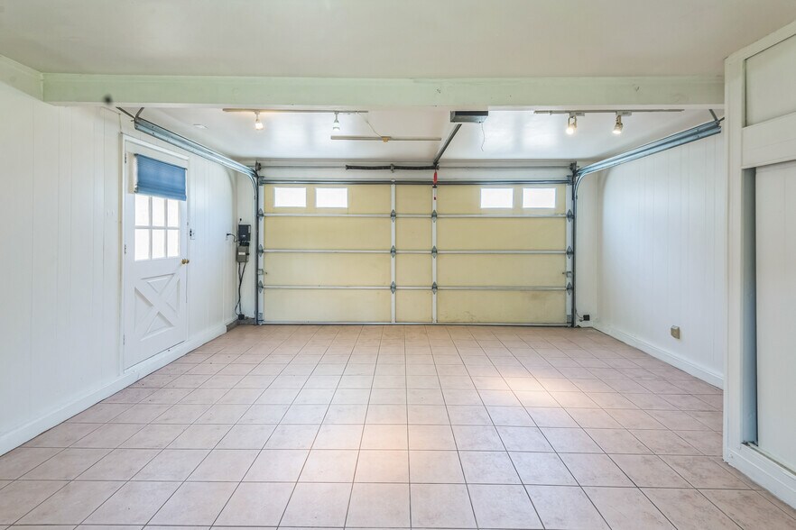 Building Photo - 12753 Appleton Way