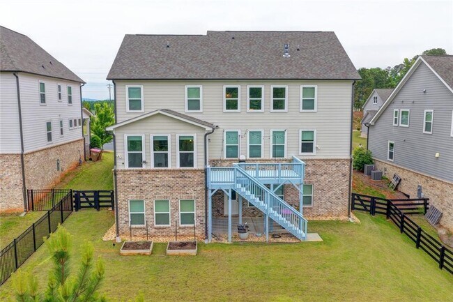 Building Photo - 4665 Shipley Ave