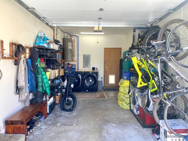 Building Photo - 2 bedroom in Longmont