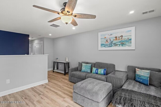 Building Photo - 205 Carteret Ave