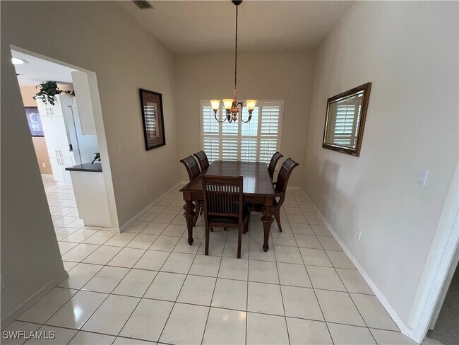 Building Photo - 702 Lambton Ln