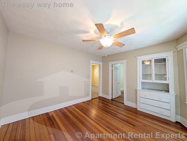 Building Photo - 79 Conwell Ave