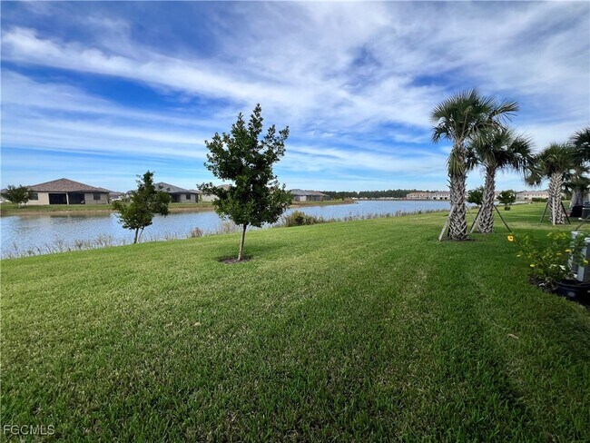 Building Photo - 14160 Pine Lodge Ln