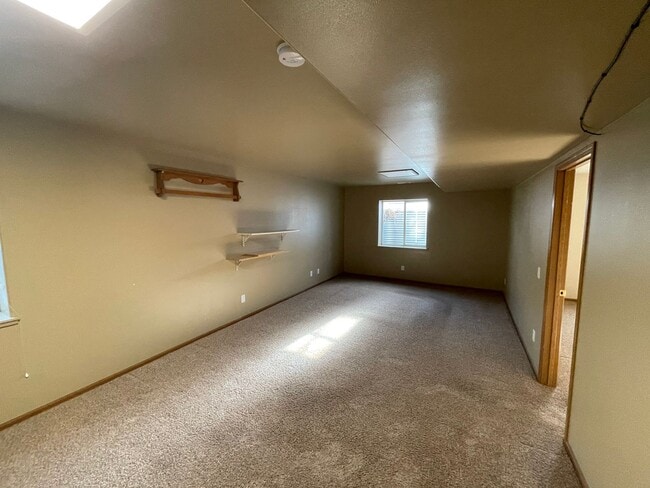 Building Photo - Large 4 bedroom home available!