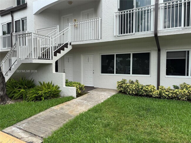 Building Photo - 8695 NW 6th Ln