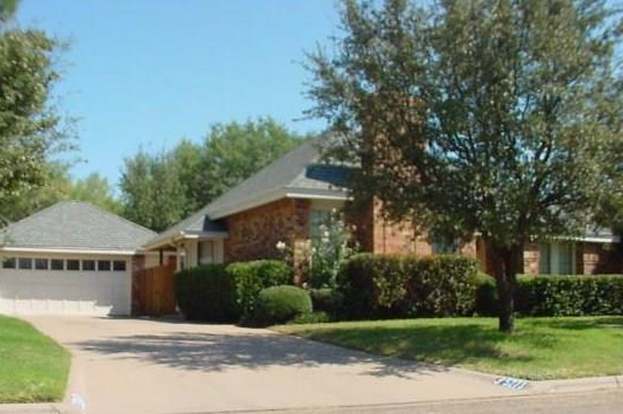 Building Photo - 5273 Sherbrooke Ln