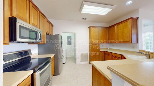 Building Photo - 11251 Campfield Dr