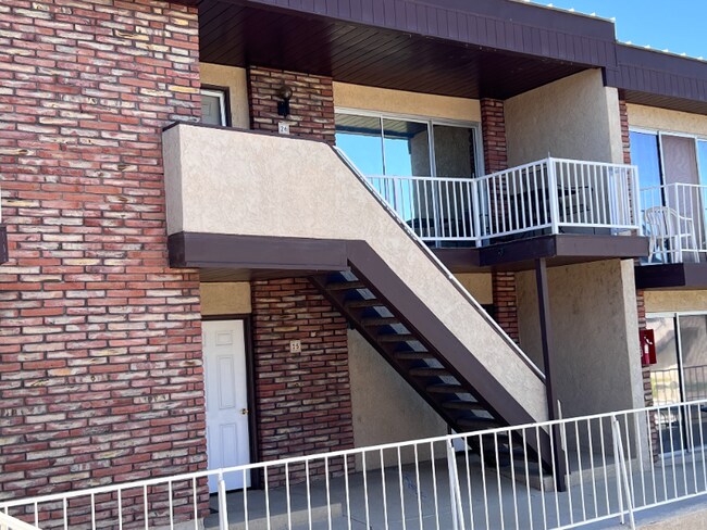 Building Photo - 9170 Riverside Dr