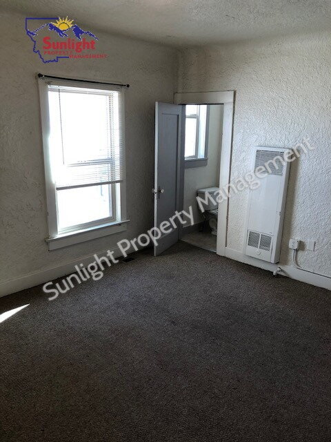 Building Photo - 7 Montana Ave