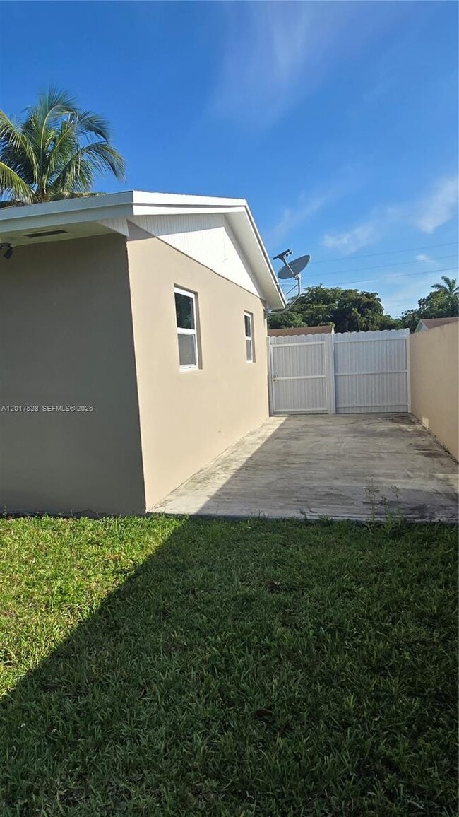 Building Photo - 15750 SW 297th St