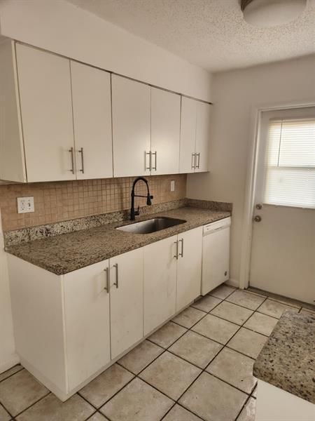 Building Photo - 7491 SW 10th Ct