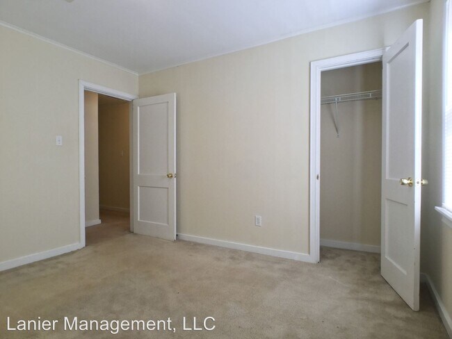 Building Photo - 3 br, 1 bath House - 249 Birchfield Dr