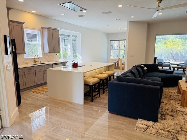 Building Photo - 6072 Highwood Park Ct