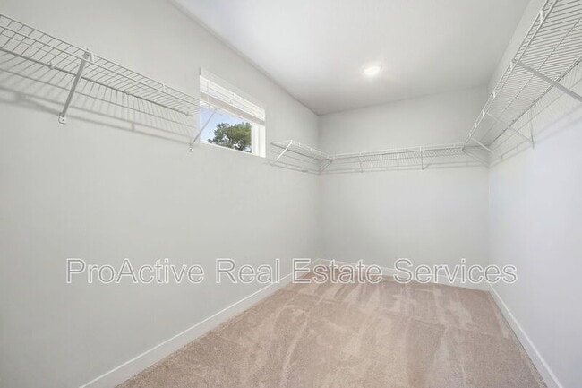 Building Photo - 9575 14th Bay St