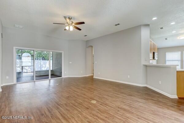 Building Photo - 1704 Dartmoor Ln