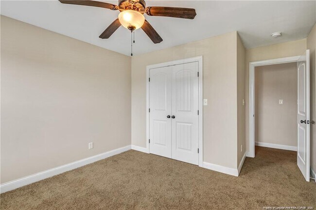 Building Photo - 1048 Ronald Reagan Drive