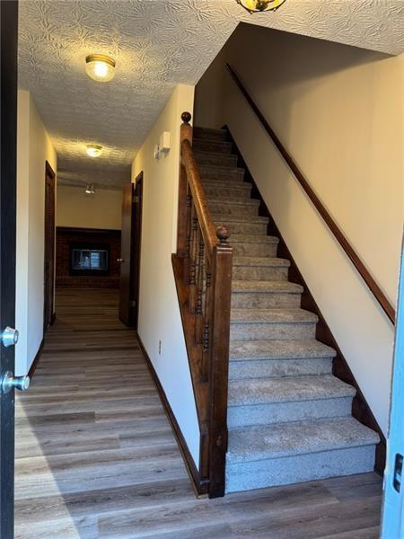 Building Photo - 1105 Booth Ct SW