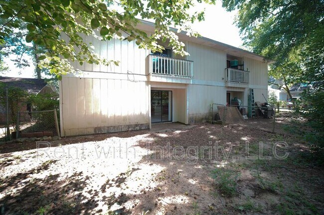 Building Photo - 1312 Nylic St