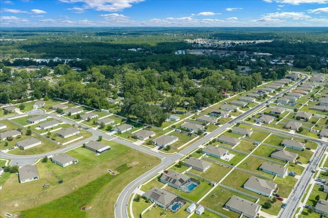 Building Photo - Move-In Ready! Beautiful 4-Bedroom Home with Modern Finishes & Room to Grow