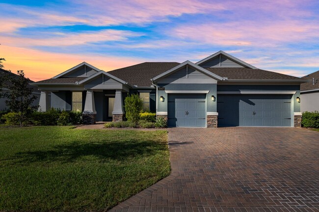 Building Photo - Beautiful Single Family Home in the Cascad...