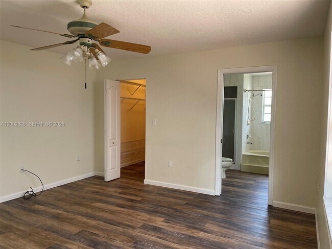 Building Photo - 15873 SW 43rd St