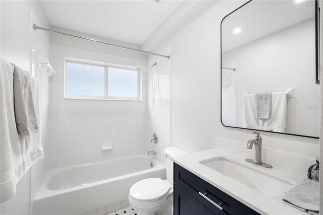 Building Photo - 13531 White Elk Loop