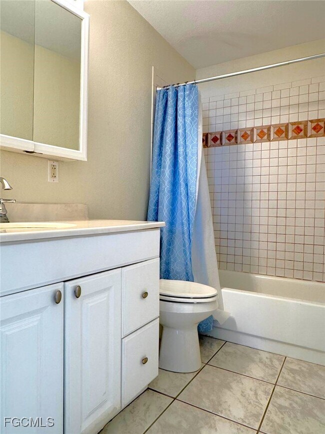 Building Photo - 242 Seminole Blvd NW