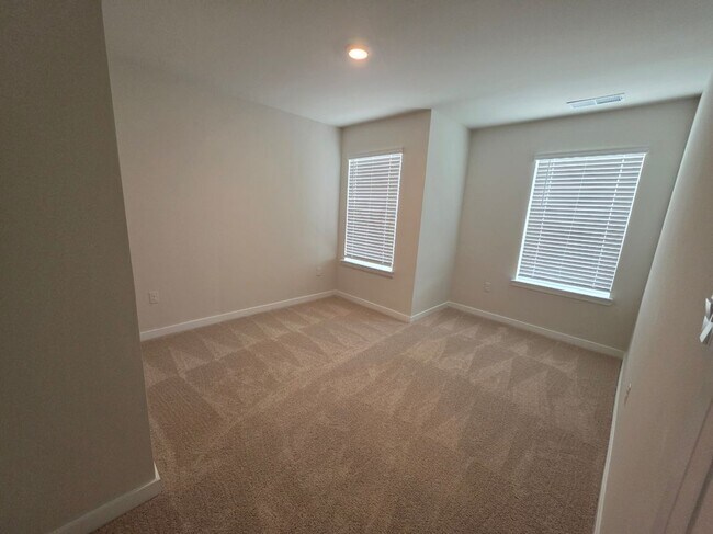 Building Photo - 1745 Lawder Cir