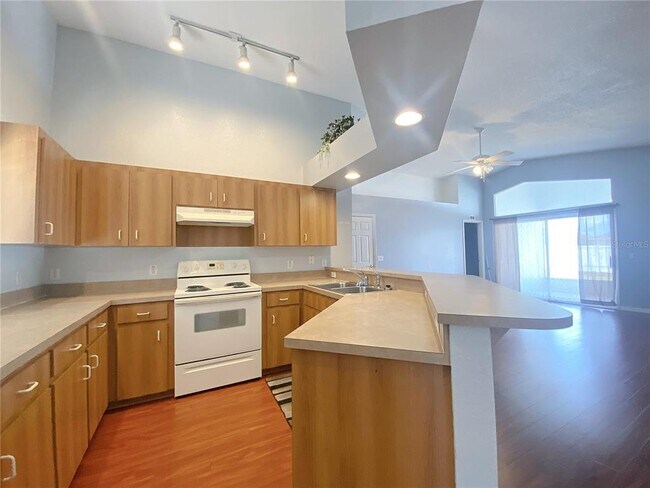 Building Photo - 445 Savanna Pointe St