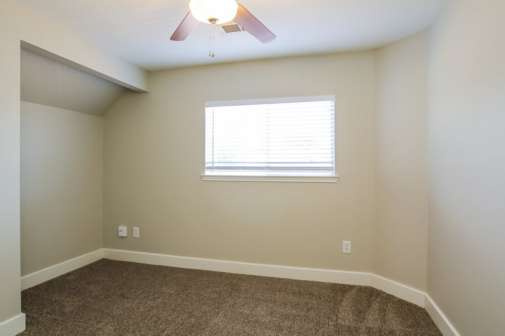 Building Photo - 9711 Farrell Dr