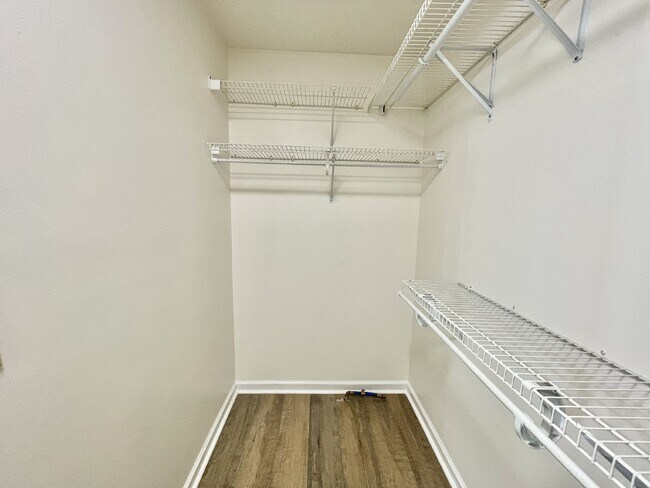 Building Photo - 3 Bed, 2 Bath Nest In Beaver Run