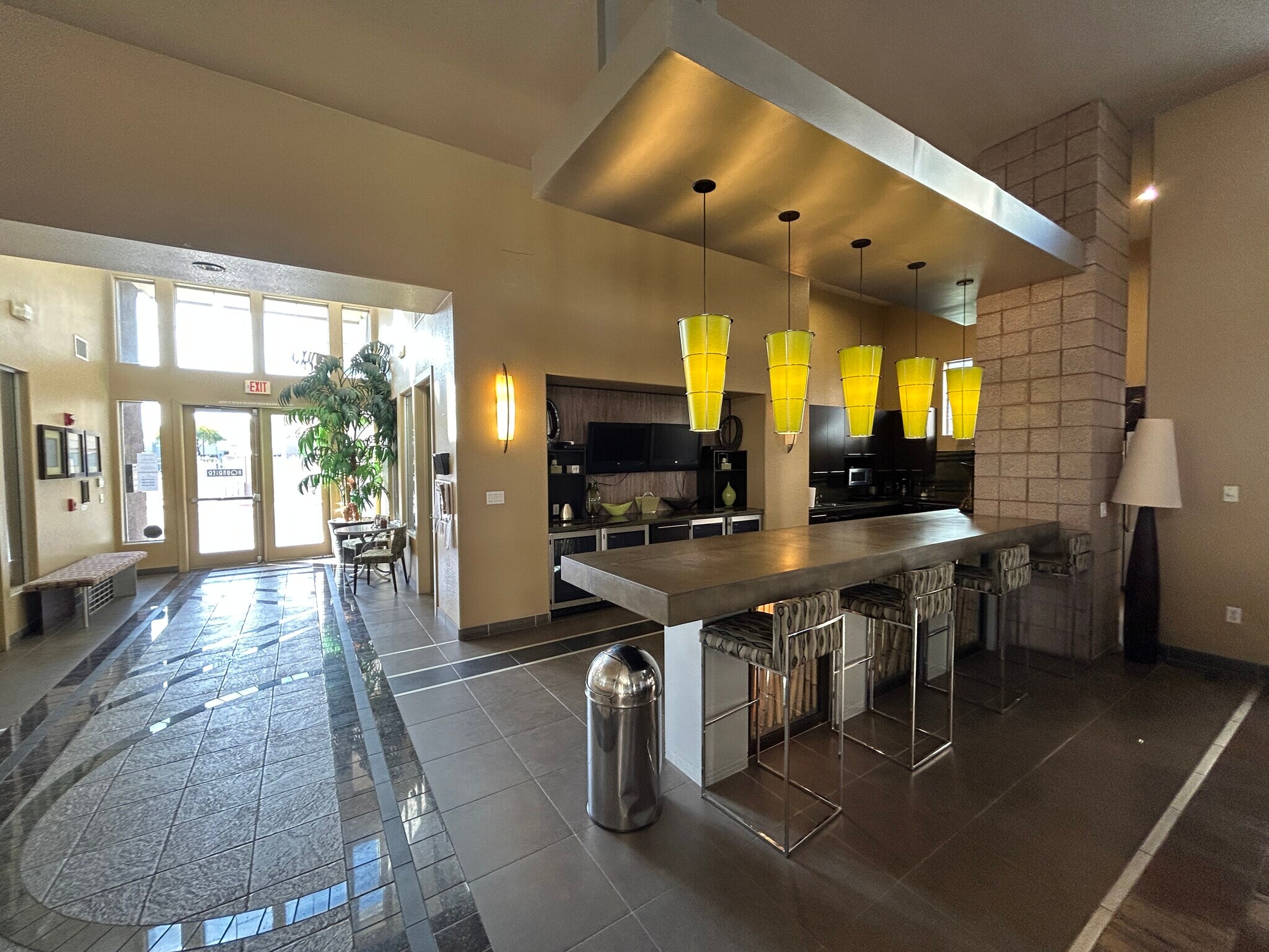 Building Photo - 6605 N 93rd Ave