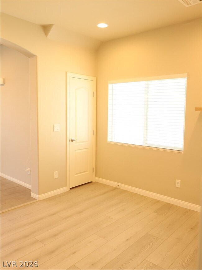 Building Photo - 6396 Tamber Bay Rd