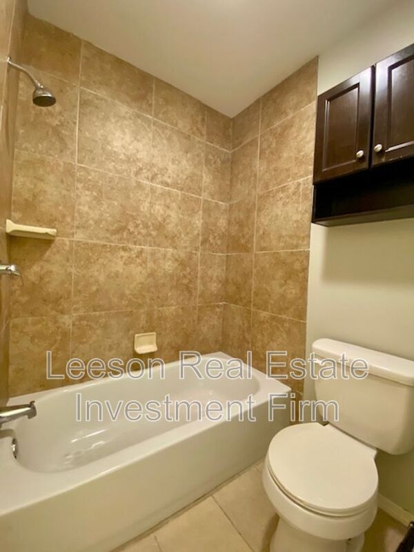 Building Photo - 4814 General Ewell Dr