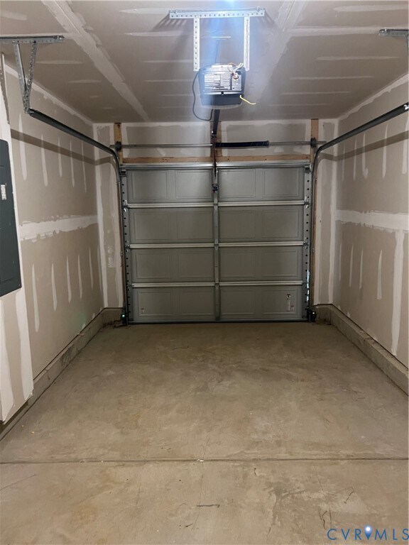 Building Photo - 3568 Perrins Hl Wy