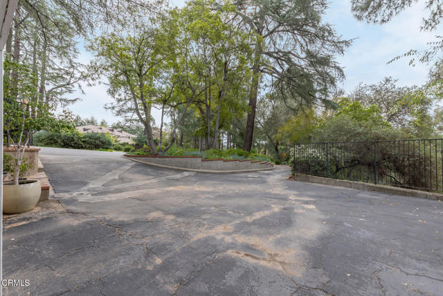 Building Photo - 5209 Alta Canyada Rd