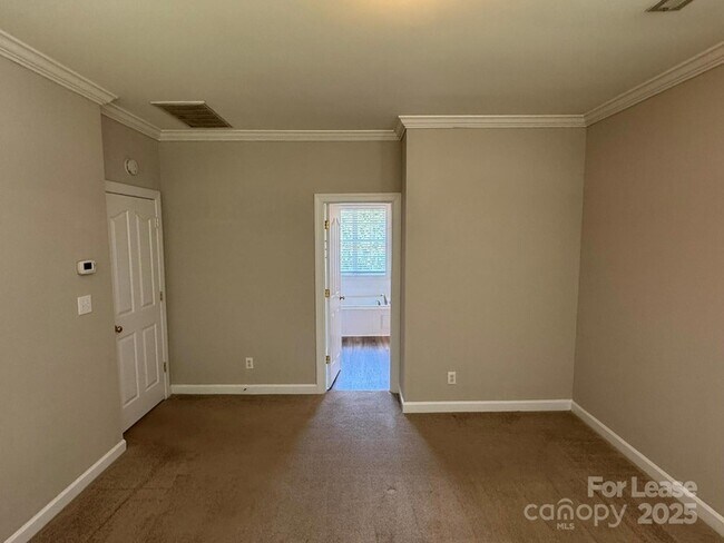 Building Photo - 11432 McGinns Trace Ct