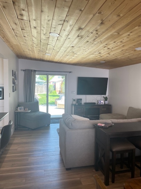 Building Photo - 3207 15th Ave S