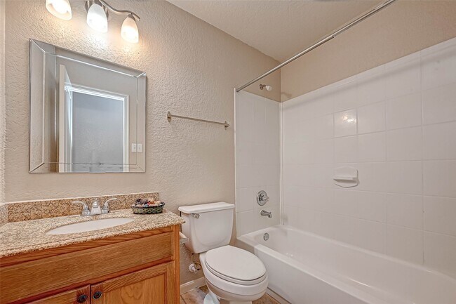 Building Photo - 22138 Orchard Dale Dr