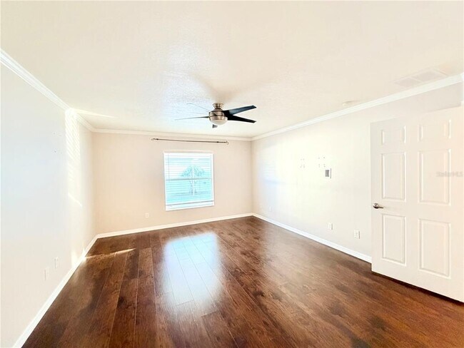 Building Photo - 30750 Temple Stand Ave