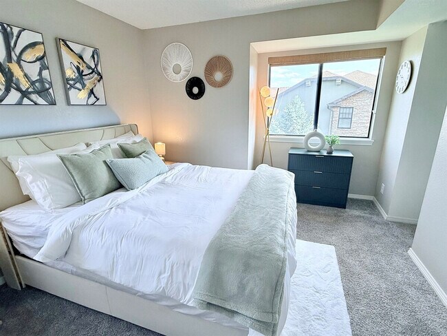 Building Photo - 6380 S Boston St