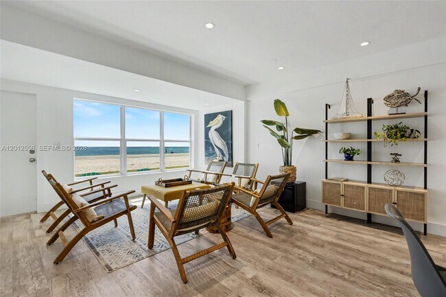 Building Photo - 1801 S Surf Rd