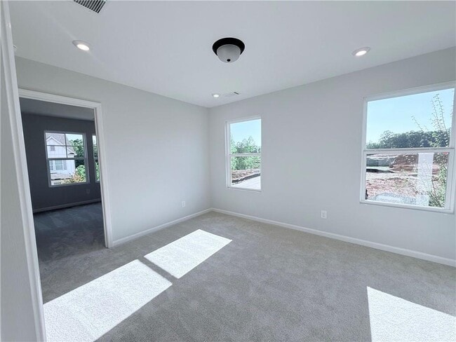 Building Photo - 560 Aberdeen Mdw Ln