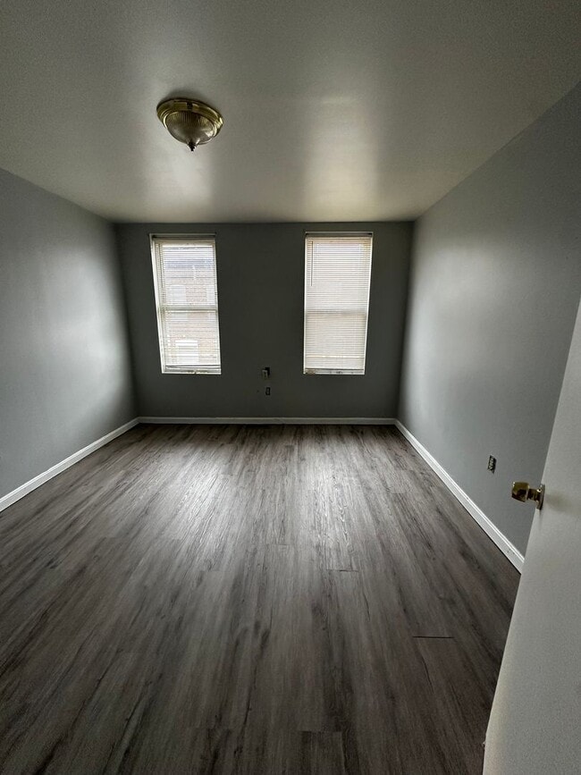 Building Photo - Beautiful newly renovated home near Johns Hopkins, University of Maryland and Peabody Institute